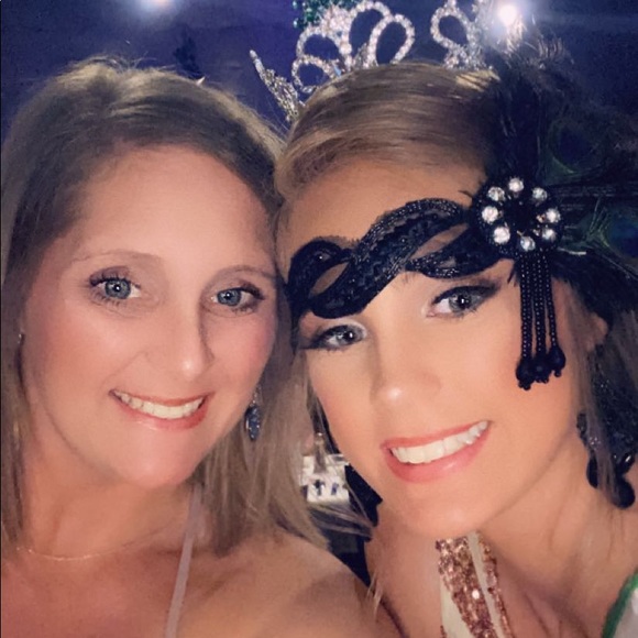 Meet your Posher, Daphne - Picture 4 of 15